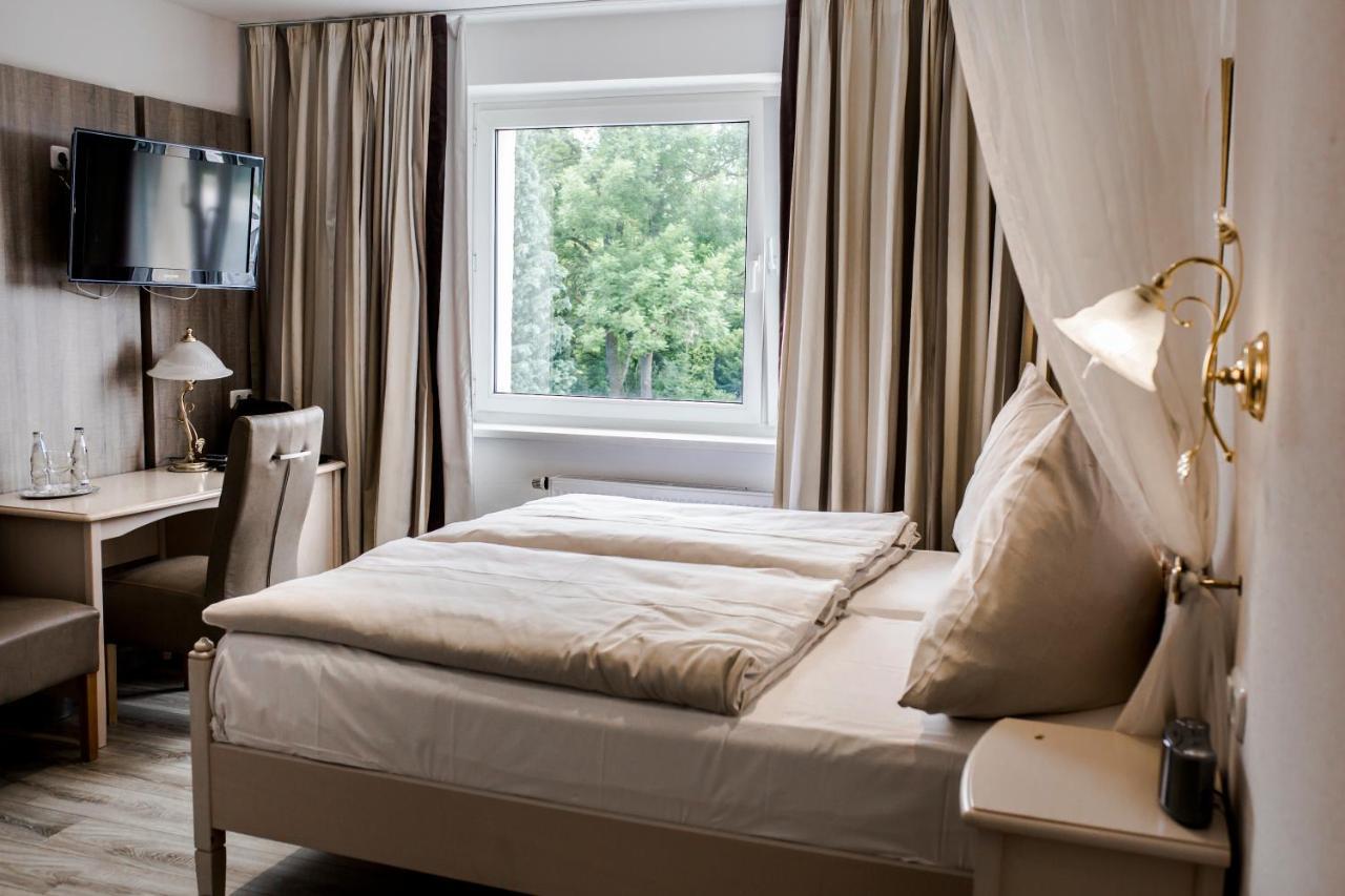 Bach Hotel พอร์ตา เวสต์ฟาลิคา ภายนอก รูปภาพ