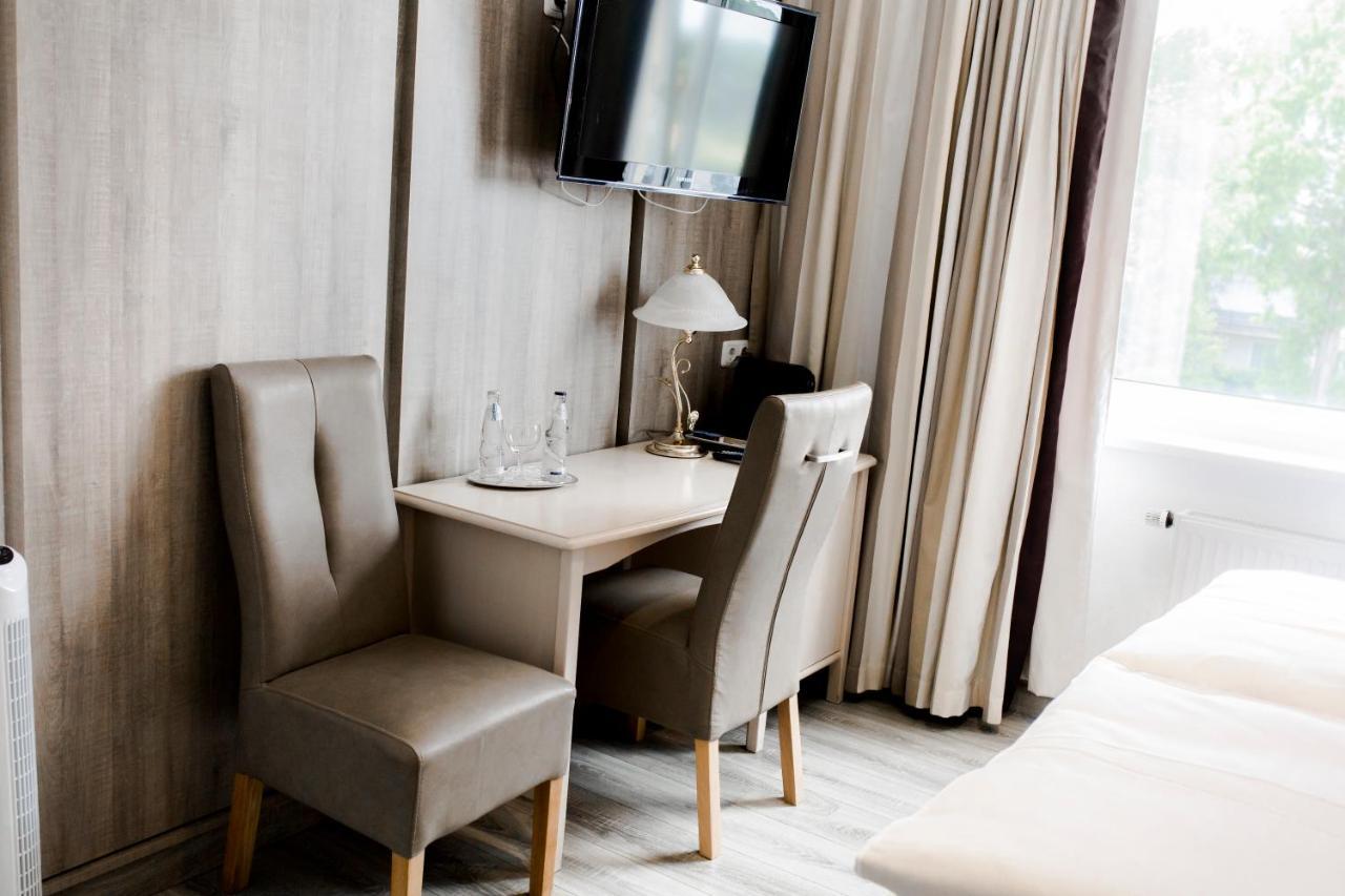 Bach Hotel พอร์ตา เวสต์ฟาลิคา ภายนอก รูปภาพ