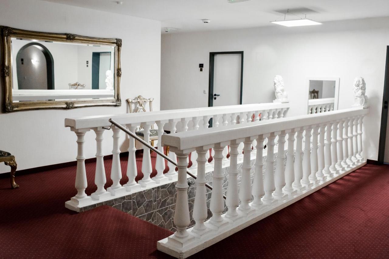 Bach Hotel พอร์ตา เวสต์ฟาลิคา ภายนอก รูปภาพ