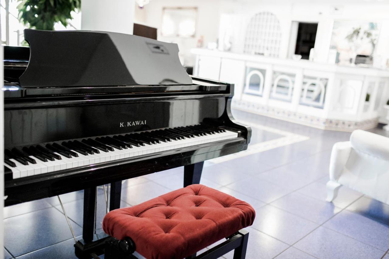 Bach Hotel พอร์ตา เวสต์ฟาลิคา ภายนอก รูปภาพ