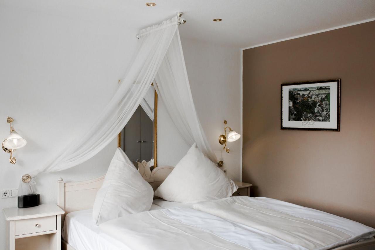 Bach Hotel พอร์ตา เวสต์ฟาลิคา ภายนอก รูปภาพ