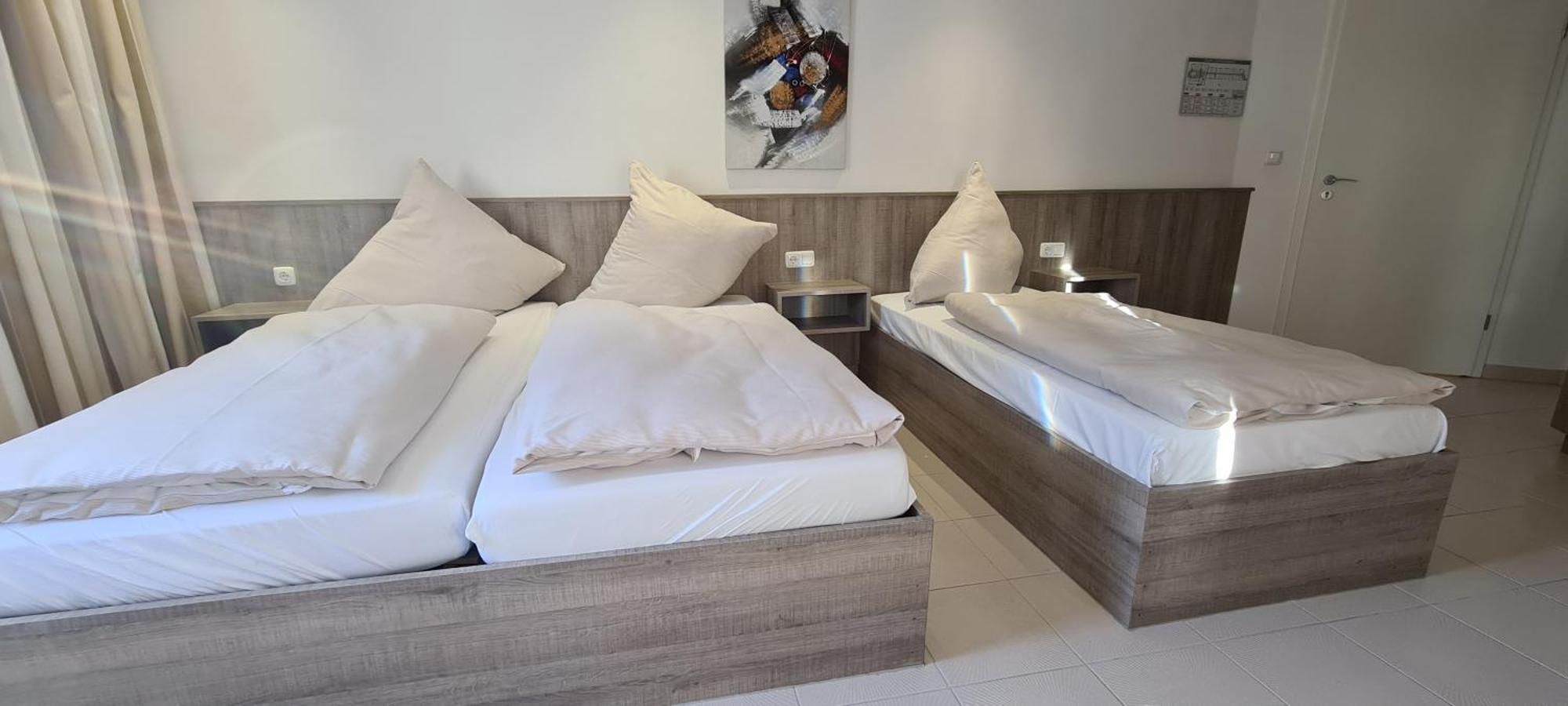 Bach Hotel พอร์ตา เวสต์ฟาลิคา ภายนอก รูปภาพ