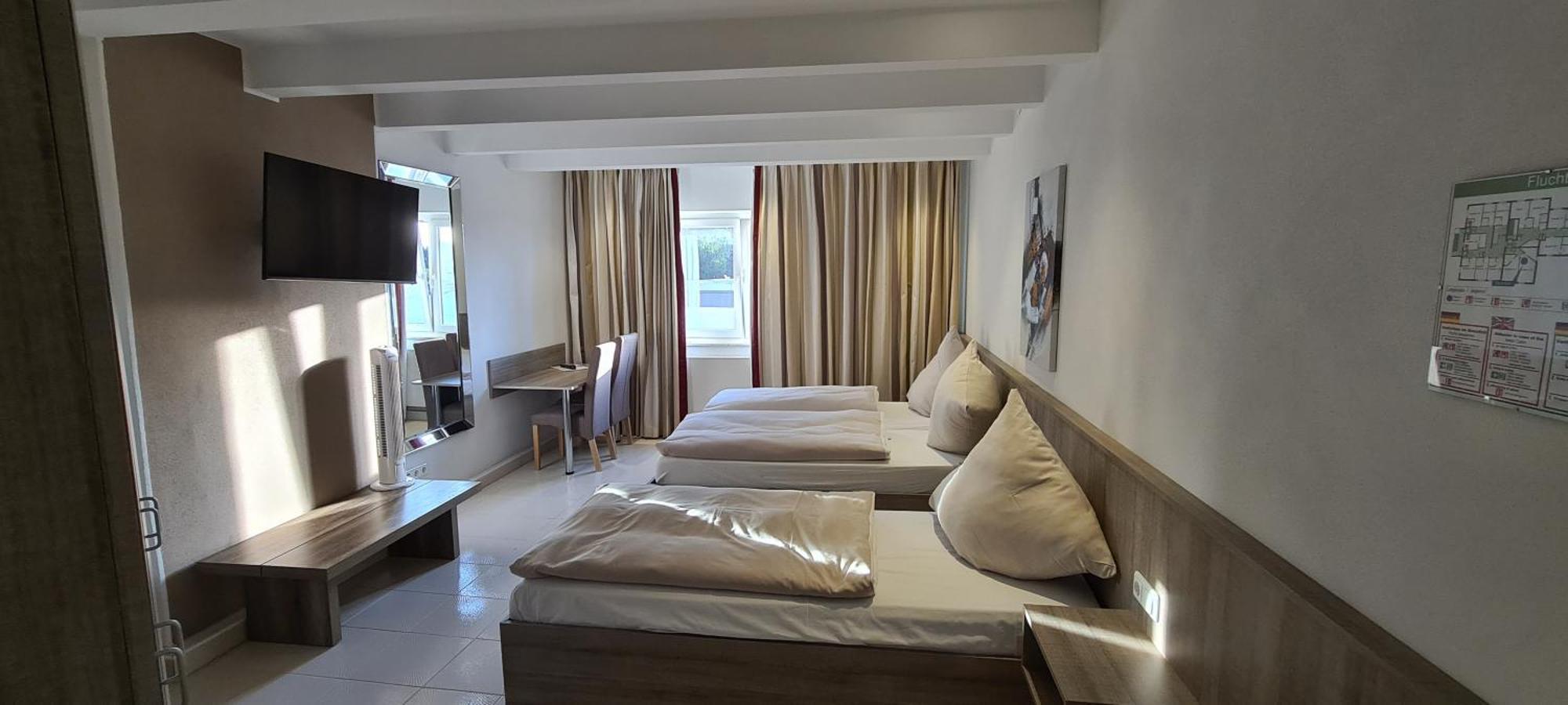 Bach Hotel พอร์ตา เวสต์ฟาลิคา ภายนอก รูปภาพ